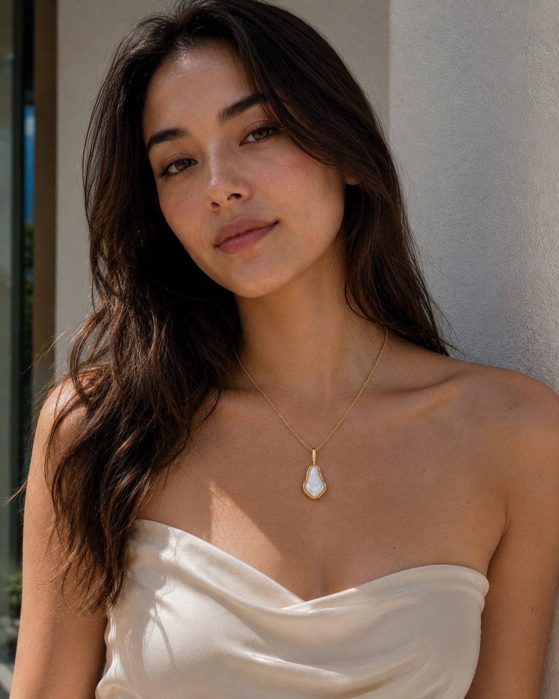 The Baroque Pearl Pendant Necklace